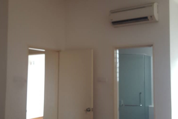 Odora Parkhomes @ 16 Sierra