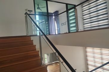 Akira @ 16 Sierra (Sierra 9)