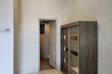 SetiaWalk R3 Solace Service Apartment