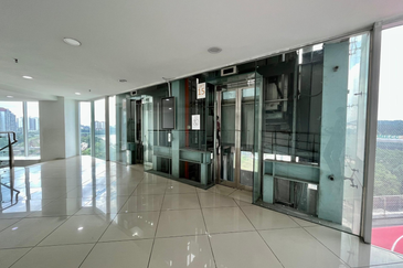 Pusat Perdagangan Seri Kembangan