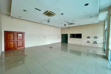 Pusat Perdagangan Seri Kembangan