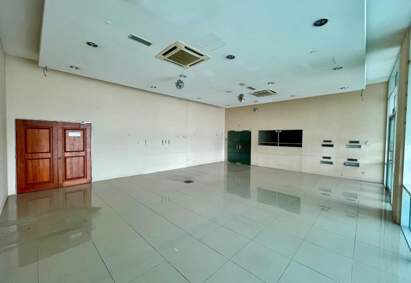 Pusat Perdagangan Seri Kembangan