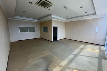 Pusat Perdagangan Seri Kembangan
