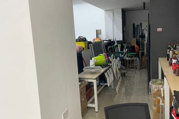 Pusat Perdagangan Seri Kembangan