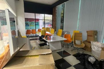 Pusat Perdagangan Seri Kembangan