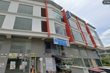 Pusat Perdagangan Maisons