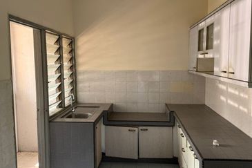 Sri Kenanga Apartment