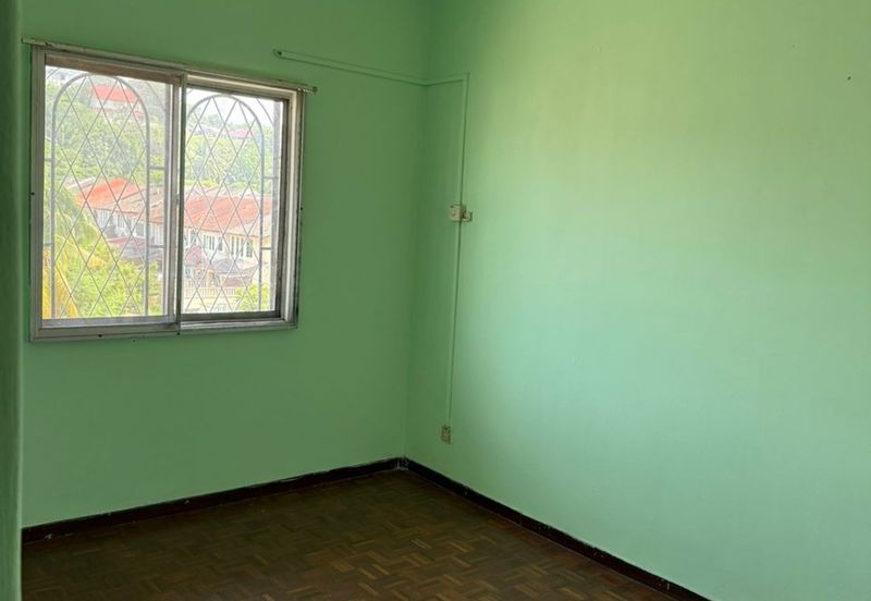 Sri Kenanga Apartment