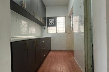Semarak Apartment
