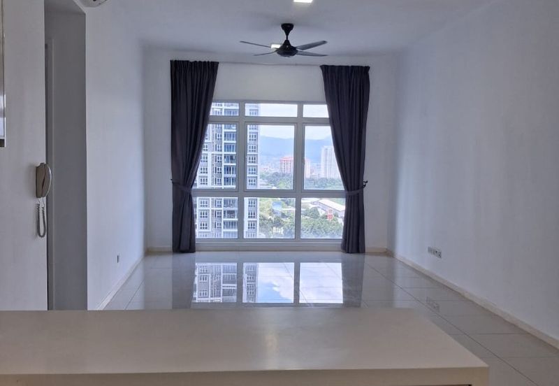 Clarita Tower @ Eco Sky