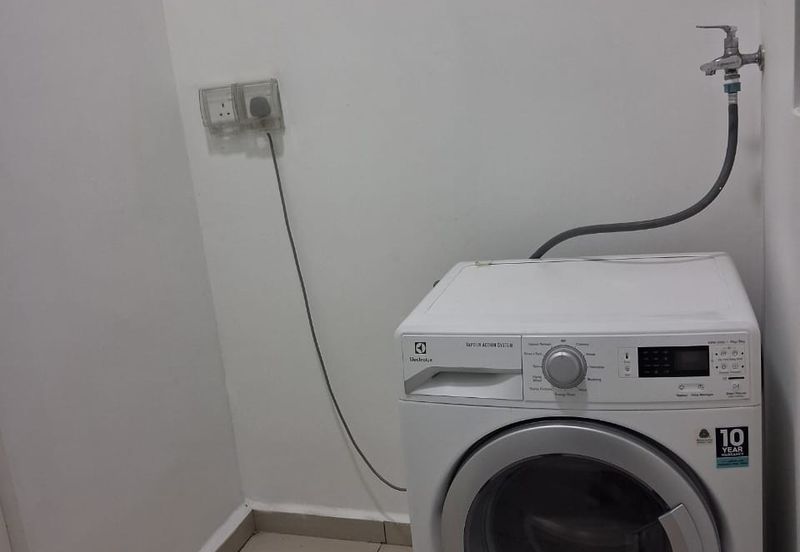 Clarita Tower @ Eco Sky