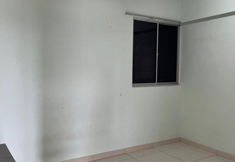 Calisa M @ Calisa Residences