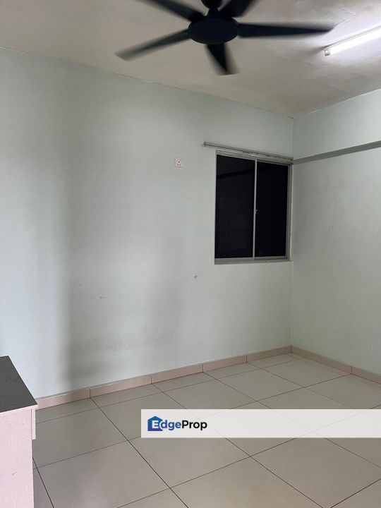 Calisa M, Selangor, Puchong