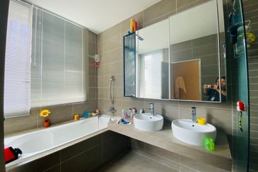 Jacaranda Garden Residence