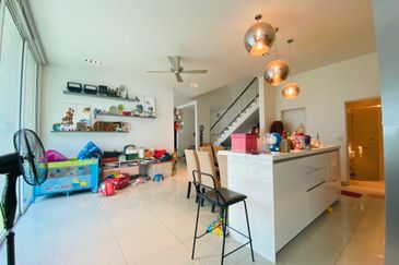 Jacaranda Garden Residence