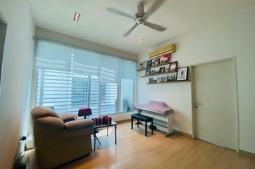 Jacaranda Garden Residence