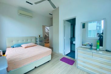 Jacaranda Garden Residence