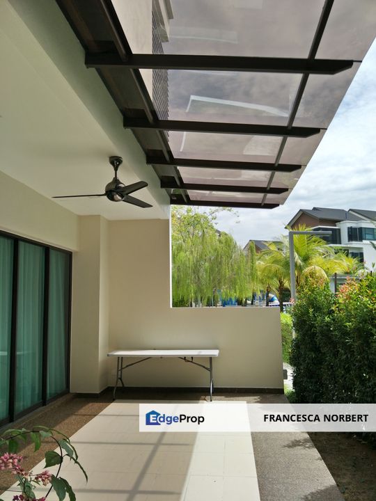 Semi Detached House For Sale Tip Top Condition End Lot Privacy Unit Next to the Pond Beethoven Symphony Hills Cyberjaya, Selangor, Cyberjaya