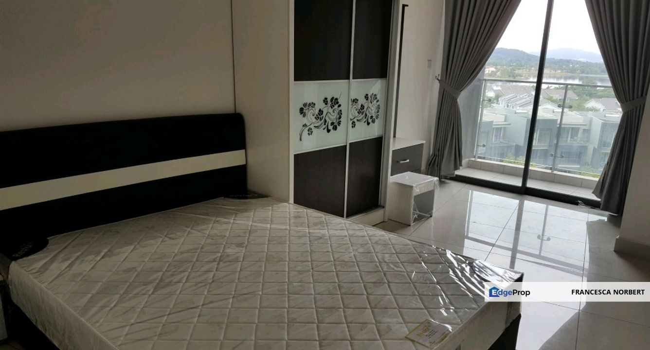 Putrajaya Lake View Move in Ready Mirage by the Lake For Sale Condominium Cyberjaya , Selangor, Cyberjaya