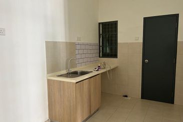 PR1MA Lakefront Homes