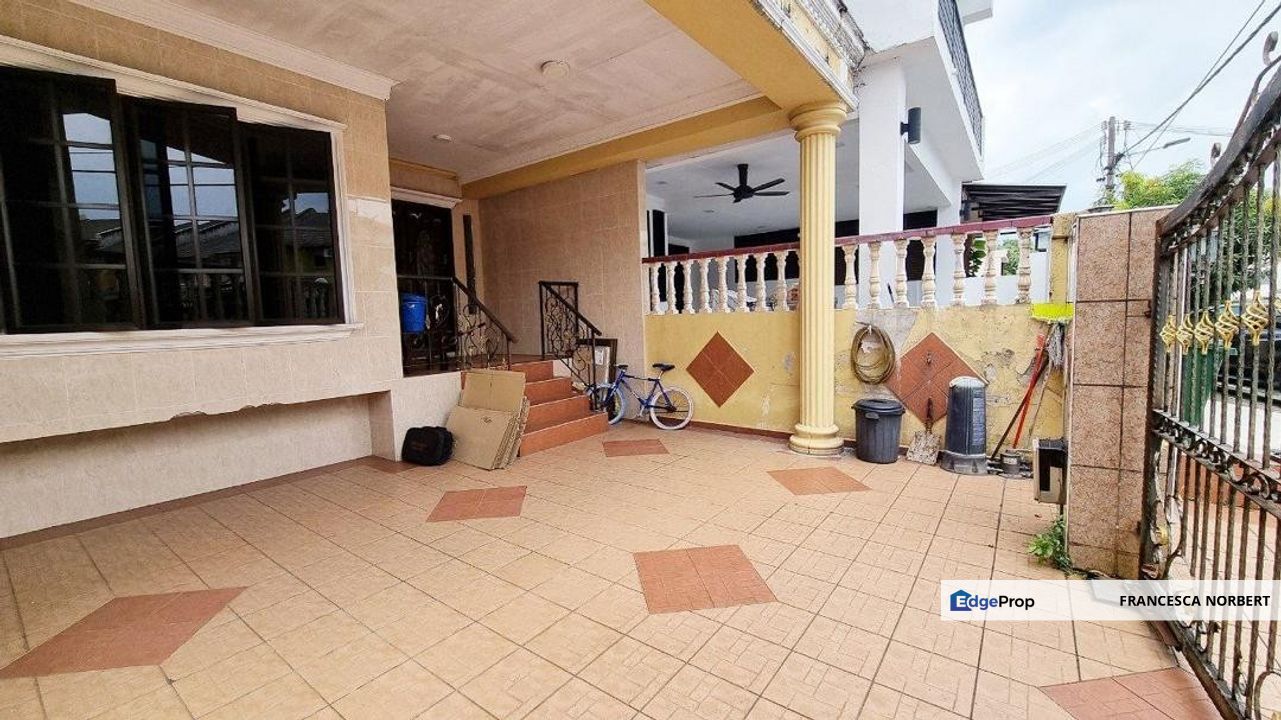 BELOW BANK VALUE Near to Ampang Point DOUBLE STOREY TERRACE TAMAN BUKIT INDAH AMPANG FOR SALE , Selangor, Ampang