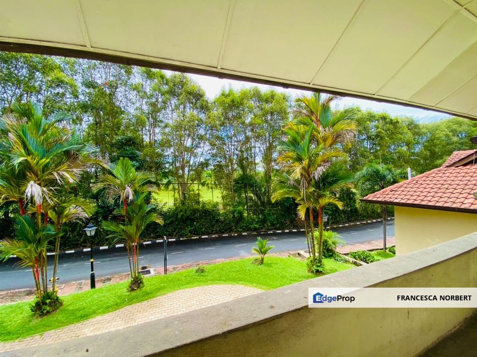 IOI Golf View and Resort Environment Low Rise Condominium at IOI Golf Resort Good Condition for Sale, Selangor, Putrajaya