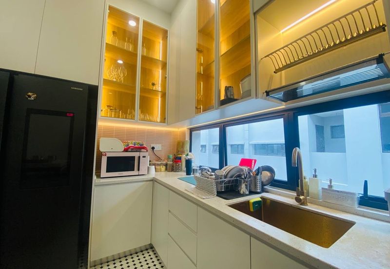 Move in Ready Superb Condition, Near to Guardhouse and Clubhouse at THE MULIA Residence Cyberjaya Selangor FOR SALE