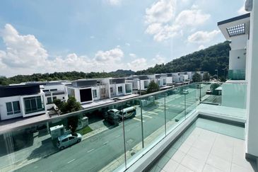 Clover Garden Residences