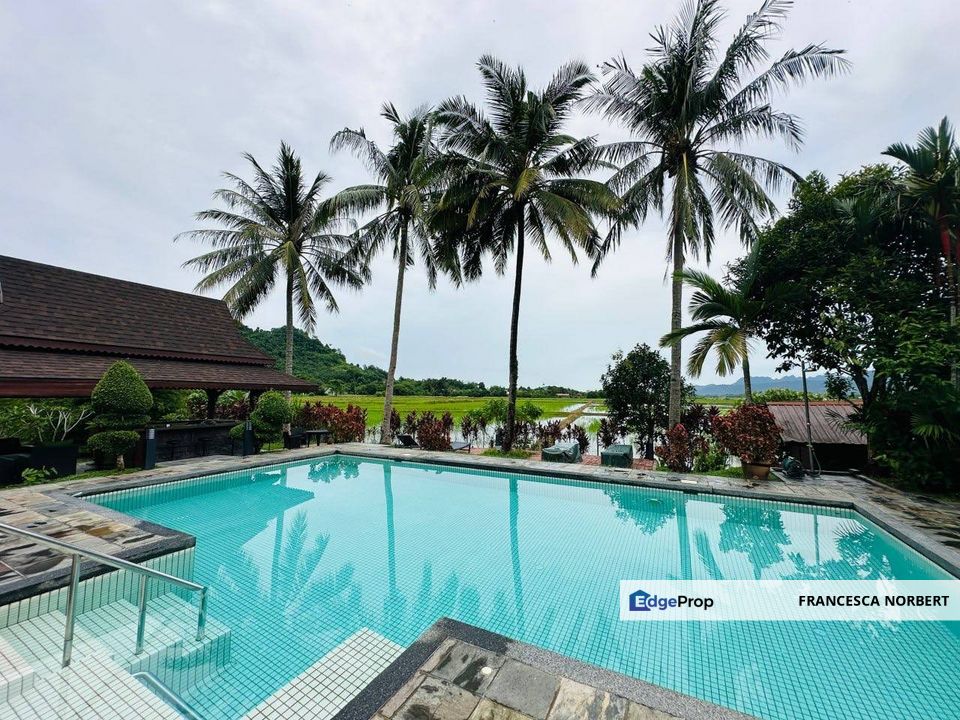 6 Traditional Authentic Malay Villas Estate for Sale at Makam Mahsuri, Langkawi, Kedah, Langkawi