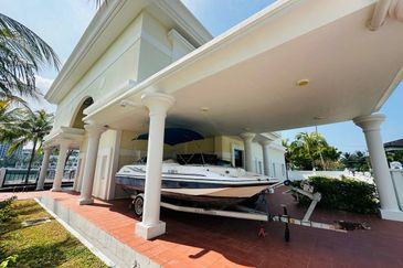 Avillion Admiral Cove