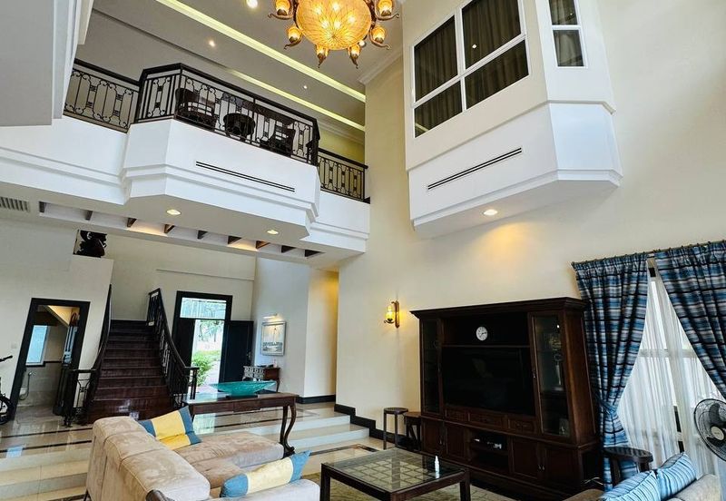 Avillion Admiral Cove