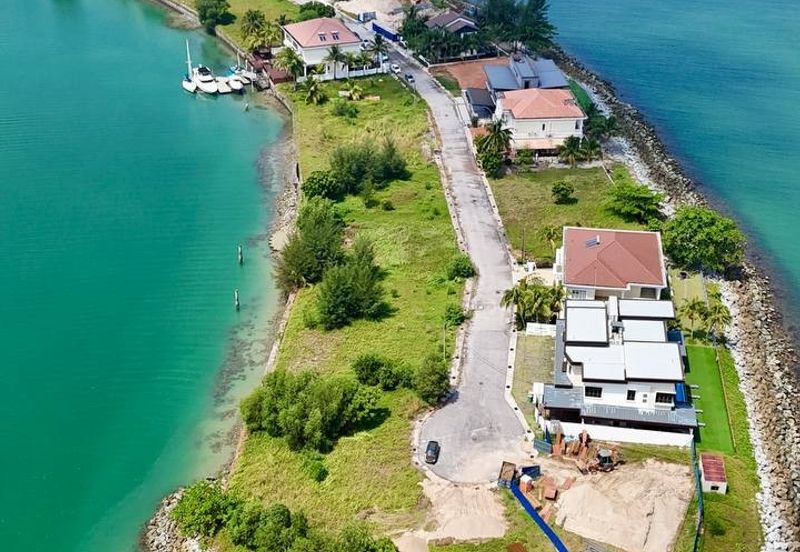 Avillion Admiral Cove