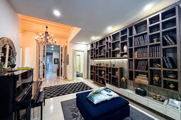 Beethoven, Symphony Hills