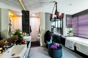 Beethoven, Symphony Hills