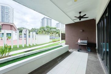 Beethoven, Symphony Hills