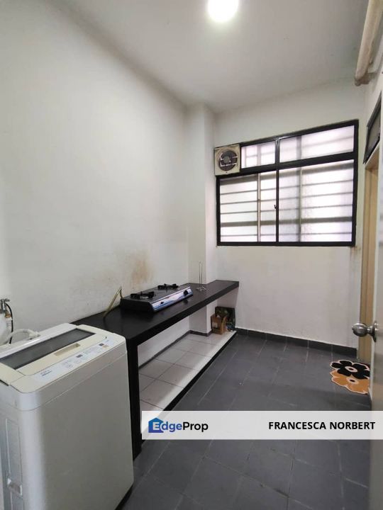 Fully Furnished 4 Room Unit at Zefer Hill Residence, Puchong Jaya for Rent Low Density Condo, Selangor, Puchong