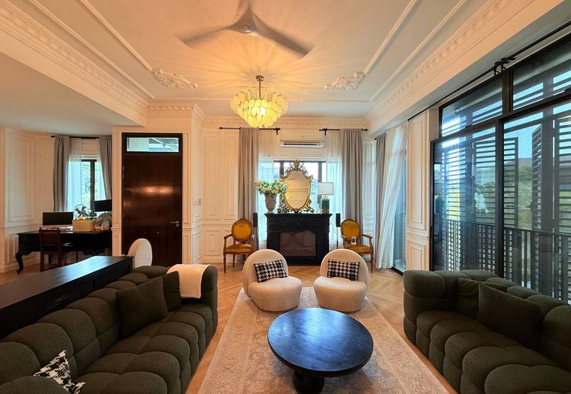 END LOT FULLY RENOVATED 3-STOREY TERRACE HOUSE FOR SALE AT THE MULIA RESIDENCES, CYBERJAYA