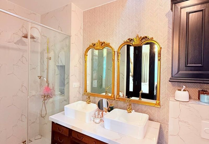 END LOT FULLY RENOVATED 3-STOREY TERRACE HOUSE FOR SALE AT THE MULIA RESIDENCES, CYBERJAYA