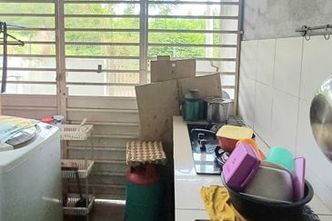 Laman Delfina @ Nilai Impian