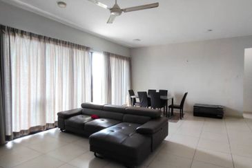 Zefer Hill Residence