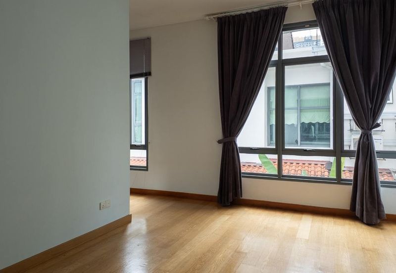 The Residence, Mont Kiara