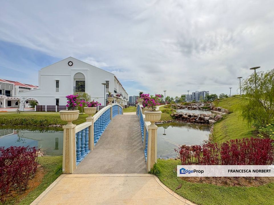 END LOT Double Storey Terraced House for Sale @  Setia Safiro, Cyberjaya, Selangor, Cyberjaya