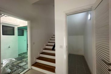 Mozart, Symphony Hills