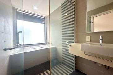 Mozart, Symphony Hills