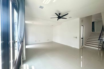 Mozart, Symphony Hills