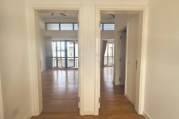 Mozart, Symphony Hills