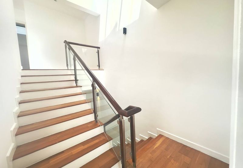 Mozart, Symphony Hills