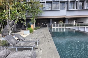 Expressionz Professional Suites