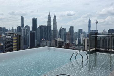 Expressionz Professional Suites