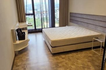 Expressionz Professional Suites